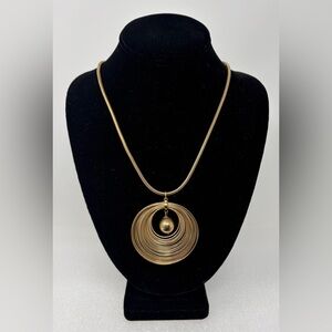 Vintage Mid-Century Modern Gold Tone Concentric Circle Necklace | 1960s